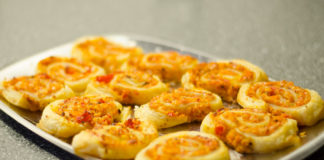 Blätterteig Pizza-Schnecken