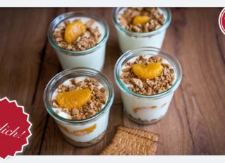 Käsekuchendessert im Glas