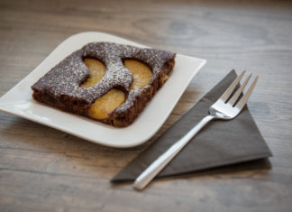 Schokokuchen mit Pfirsichen – glutenfrei, laktosefrei