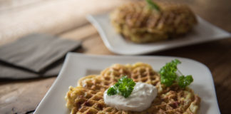 Kartoffelwaffeln/herzhaft/Kartoffelpuffer aus dem Waffeleisen