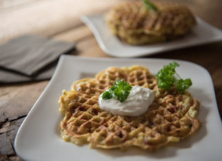 Kartoffelwaffeln/herzhaft/Kartoffelpuffer aus dem Waffeleisen