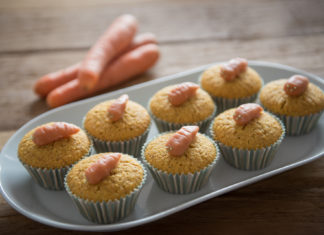 Rüblimuffins mit selbstgemachten Marzipanmöhren – perfekt zu Ostern