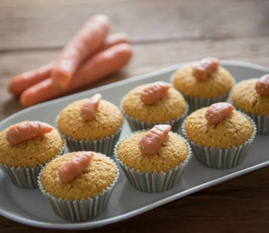 Rüblimuffins mit selbstgemachten Marzipanmöhren – perfekt zu Ostern