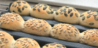 Brötchen ohne Gehzeit, sehr lecker und luftig