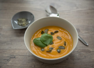 Schnelle Kürbissuppe im Topf