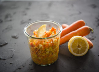 Rohkostsalat, perfekt für die Grillsaison – gesund und lecker