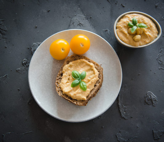 Hummus – schnell und einfach selber machen I vegan