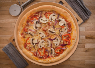 MUST HAVE Pizzastein – für Backofen und Grill