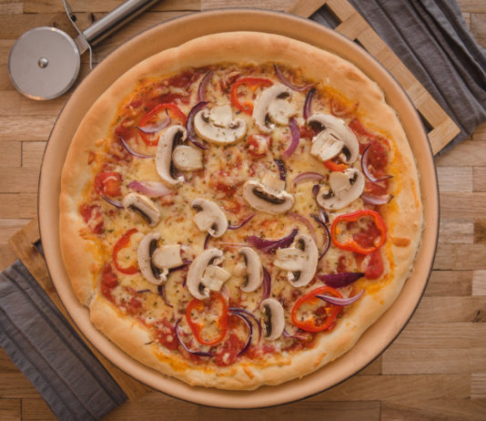MUST HAVE Pizzastein – für Backofen und Grill
