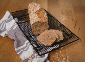 Schnelles Dinkelbrot ohne Gehzeit