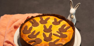 Oster-Zupfkuchen mit Pfirsichen