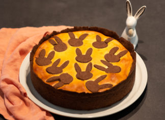 Oster-Zupfkuchen mit Pfirsichen