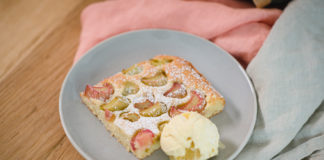 Rhabarberkuchen vom Blech